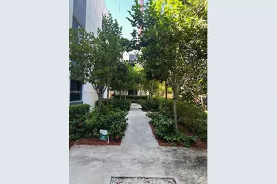 751 NW 1st St #305, Miami, FL 33128 - Photo 1