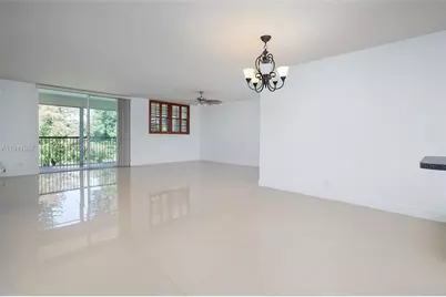 3150 W Rolling Hills Cir #307, Davie, FL 33328 - Photo 1