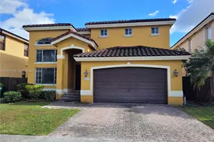 6483 SW 166th Ct, Miami, FL 33193 - Photo 1