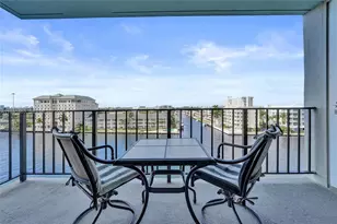 3233 NE 32nd Ave, Fort Lauderdale, FL 33308 - Photo 1