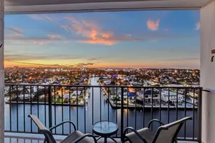 521 N Riverside Dr, Pompano Beach, FL 33062 - Photo 1