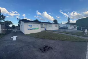 3221 SW 107th Ave, Miami, FL 33165 - Photo 1