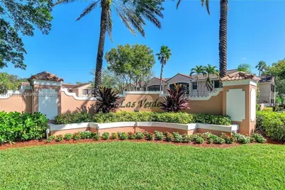 502 SW 158th Ter #203, Pembroke Pines, FL 33027 - Photo 1