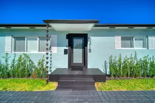 9315 SW 44th St, Miami, FL 33165 - Photo 1