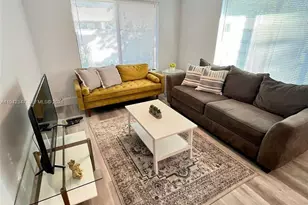 1016 NE 17th Ave, Fort Lauderdale, FL 33304 - Photo 1