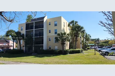 8005 Lake Dr #201, Doral, FL 33166 - Photo 1