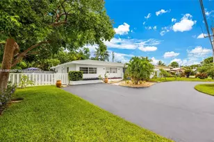 1320 NE 27th Ave, Pompano Beach, FL 33062 - Photo 1