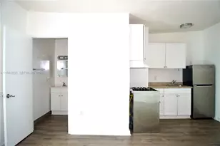 501 SW 6th Ct, Miami, FL 33130 - Photo 10