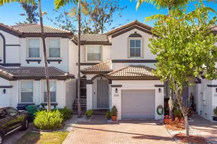 7806 NW 116 Pl, Doral, FL 33178 - Photo 1