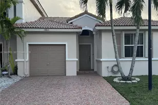 13064 NW 9th Ct, Pembroke Pines, FL 33028 - Photo 1