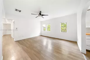 3262 Elizabeth St, Miami, FL 33133 - Photo 1