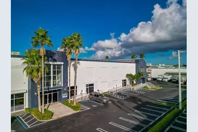 7620 NW 25th St #3, Miami, FL 33122 - Photo 1