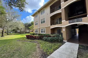 11700 SW 2nd St, Pembroke Pines, FL 33025 - Photo 1