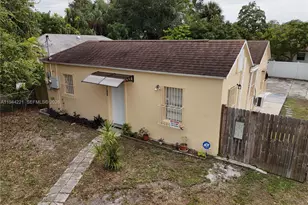 125 NW 4th Ave, Dania Beach, FL 33004 - Photo 1