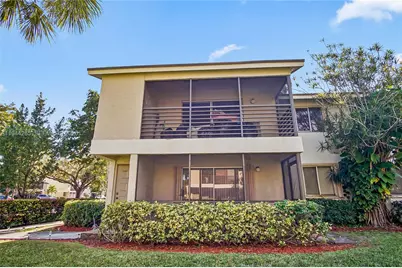 606 Gardens Dr #103, Pompano Beach, FL 33069 - Photo 1