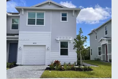 405 SE Crossoak Ln #405, Port Saint Lucie, FL 34984 - Photo 1