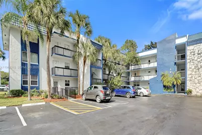 3180 Holiday Springs Blvd #5-109, Margate, FL 33063 - Photo 1