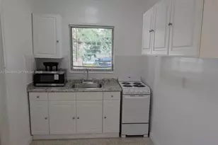 401 SW 10St, Miami, FL 33130 - Photo 1