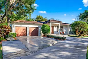 13945 Cartee Rd, Palmetto Bay, FL 33158 - Photo 1