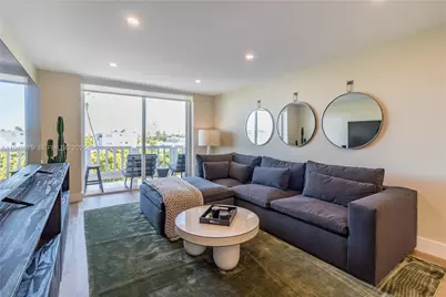 910 Michigan Ave #502, Miami Beach, FL 33139 - Photo 1