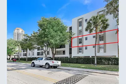 201 178th Dr #307, Sunny Isles Beach, FL 33160 - Photo 1