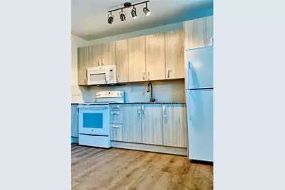 1560 NW 1st Ct #3, Miami, FL 33136 - Photo 1