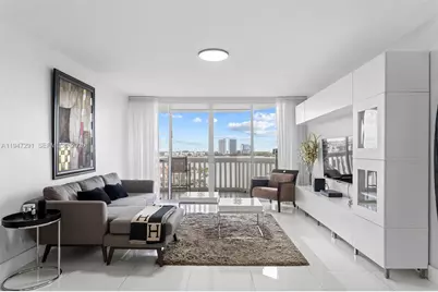 1000 W Island Blvd #812, Aventura, FL 33160 - Photo 1