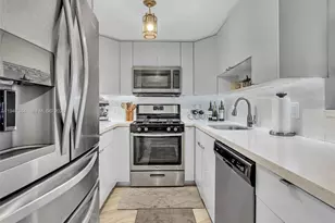 730 Pennsylvania Ave, Miami Beach, FL 33139 - Photo 1