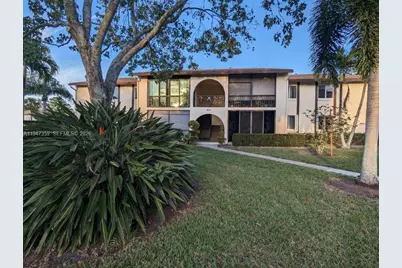 5801 Whispering Pine Way #A1, Palm Beach, FL 33463 - Photo 1