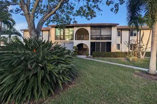 5801 Whispering Pine Way, Palm Beach, FL 33463 - Photo 1