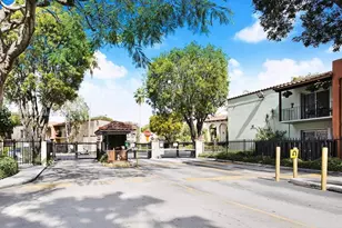 10810 N Kendall Dr, Miami, FL 33176 - Photo 1