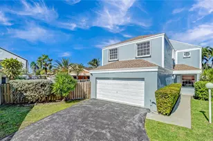 10029 SW 223rd Ln, Cutler Bay, FL 33190 - Photo 1