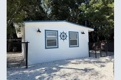 113 Poinciana Dr, Key Largo, FL 33037 - Photo 1