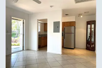 225 NW 23rd St #2, Wilton Manors, FL 33311 - Photo 1