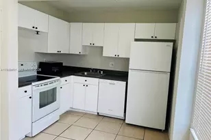 4605 NW 9th Dr, Plantation, FL 33317 - Photo 1