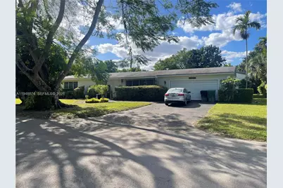 10700 SW 72nd Ct, Pinecrest, FL 33156 - Photo 1