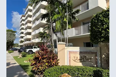 1455 N Treasure Dr #4P, North Bay Village, FL 33141 - Photo 1