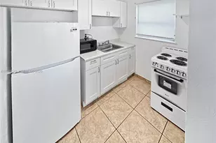 1834 Harding St, Hollywood, FL 33020 - Photo 1