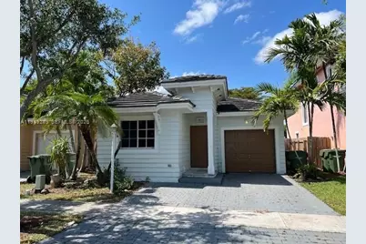 3401 NE 4 St, Homestead, FL 33033 - Photo 1