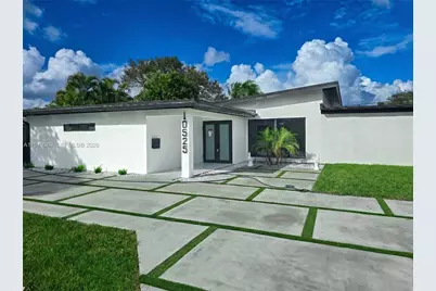 10525 SW 112th St, Miami, FL 33176 - Photo 1