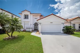 14340 SW 90th St, Miami, FL 33186 - Photo 1
