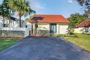 11106 SW 133rd Pl, Miami, FL 33186 - Photo 1