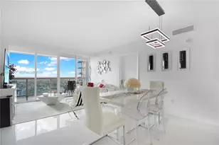 1800 N Bayshore Dr, Miami, FL 33132 - Photo 1