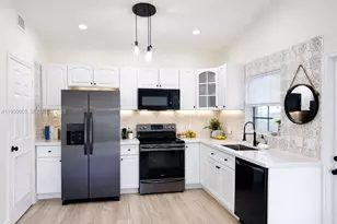 1012 NE 17th Ct, Fort Lauderdale, FL 33305 - Photo 1