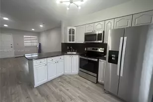 5420 W 21st Ct, Hialeah, FL 33016 - Photo 1