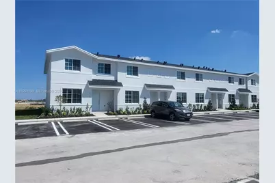 1054 NW 6 Terr #1054, Florida City, FL 33034 - Photo 1