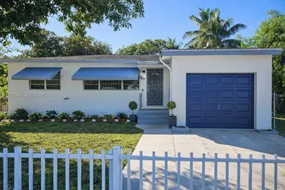 1080 NW 135th St, North Miami, FL 33168 - Photo 1