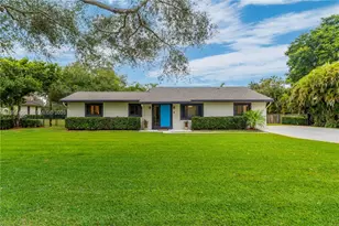 2751 SW 137th Terrace, Davie, FL 33330 - Photo 1