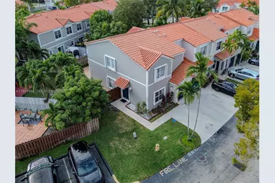 2270 SW 83rd Ave, Miramar, FL 33025 - Photo 1