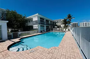 946 Bay Dr, Miami Beach, FL 33141 - Photo 1